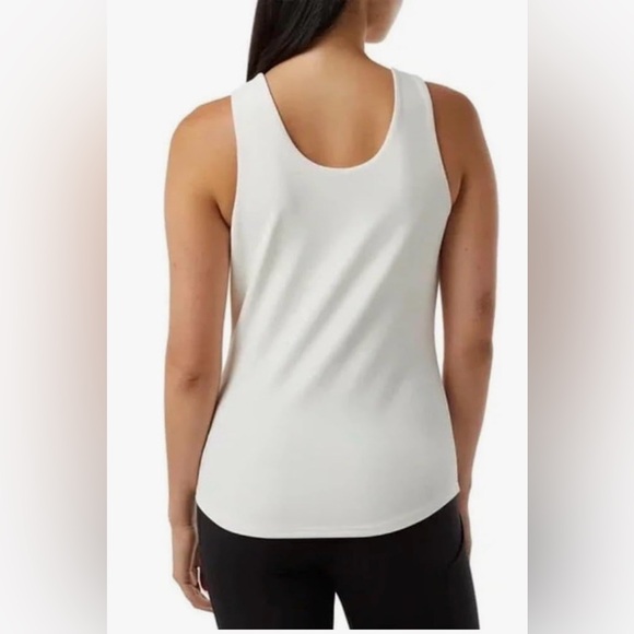 NWT 32 Degrees Women's Soft Textured Ribbed Cream Tank Top w/ Built in Bra XXL - Picture 2 of 9